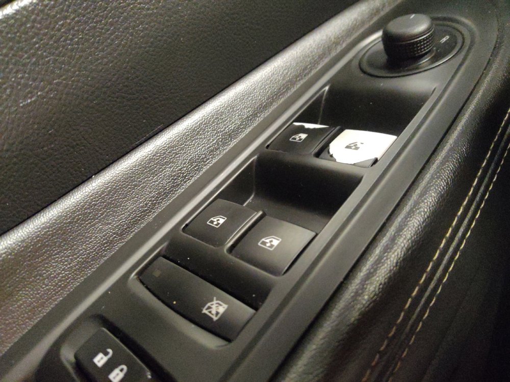 Used 2015 Buick Encore Convenience FWD image 27
