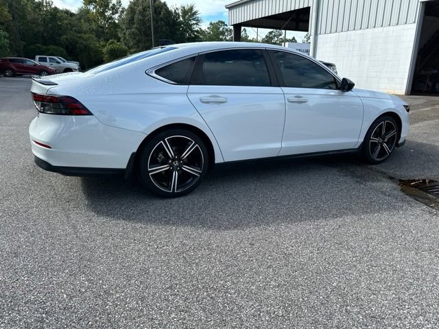 Used 2023 Honda Accord Sport image 5