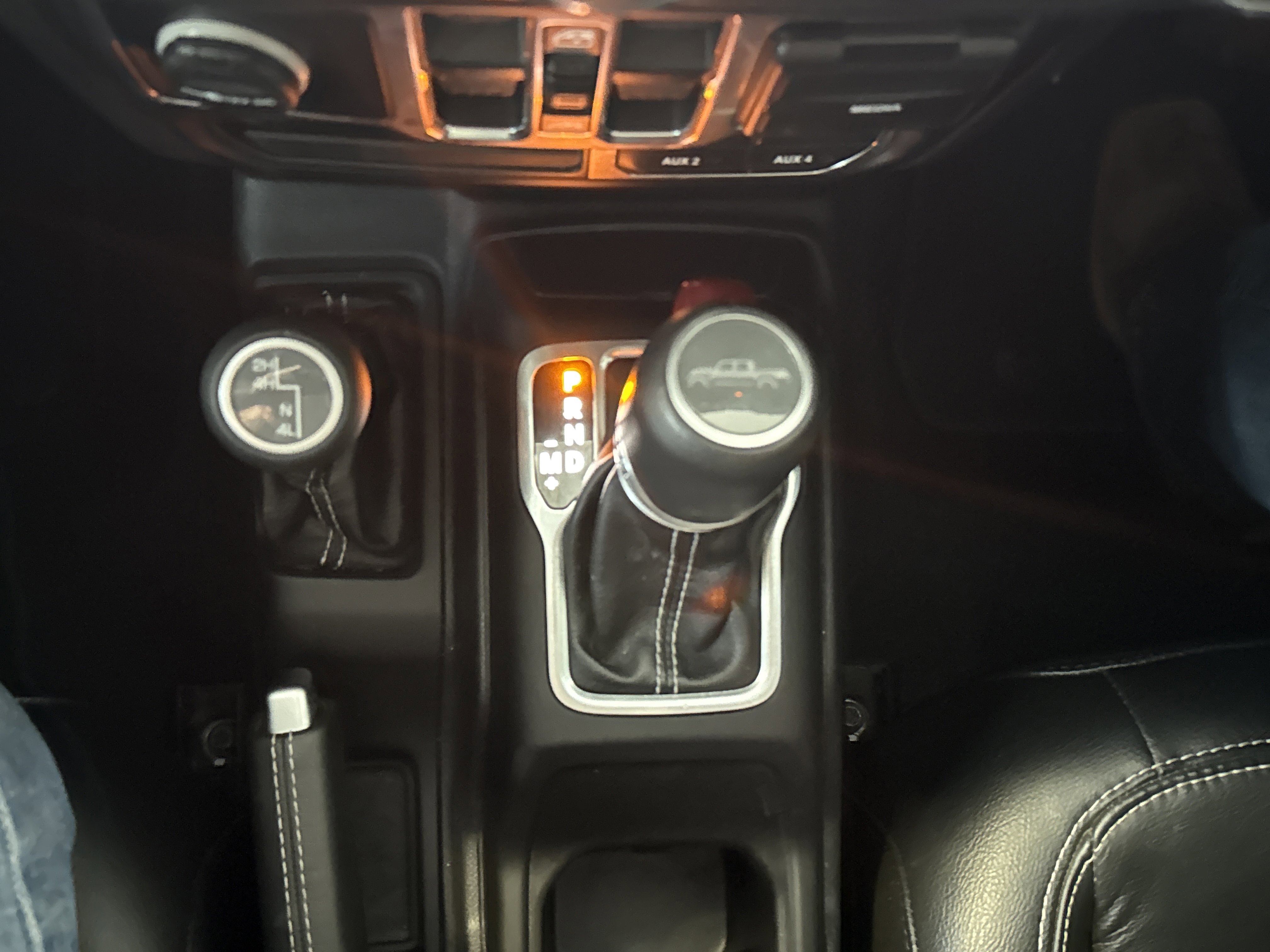 Used 2020 Jeep Gladiator Overland image 22