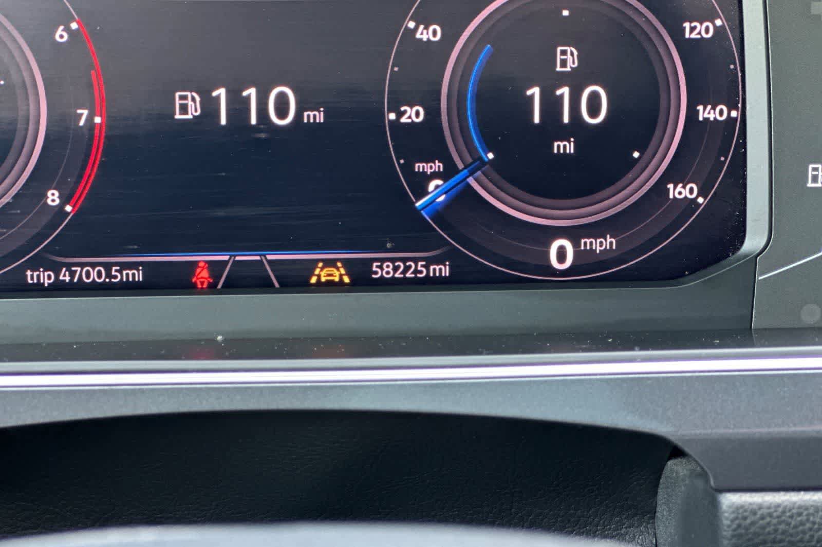 Used 2020 Volkswagen Tiguan SEL FWD image 31