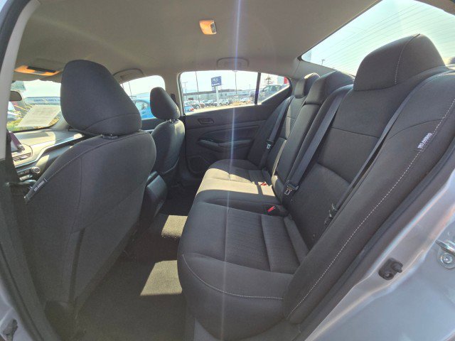 Used 2023 Nissan Altima 2.5 SV image 18