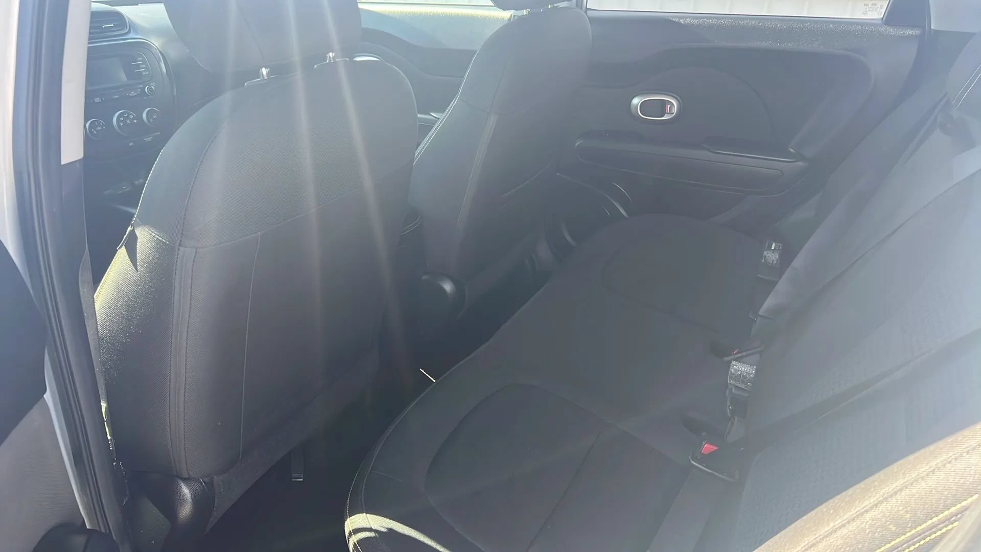 Used 2016 Kia Soul + FWD image 13