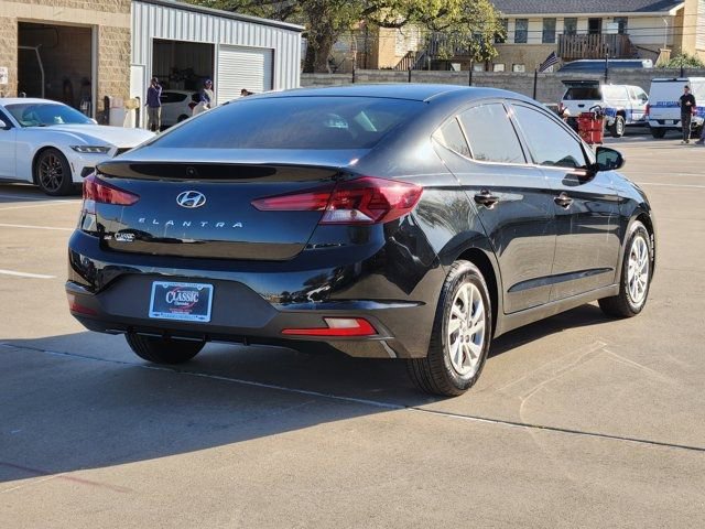 Used 2020 Hyundai Elantra SE w/ Cargo Package (C1) image 14