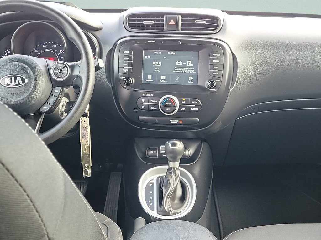 Used 2019 Kia Soul + FWD image 15