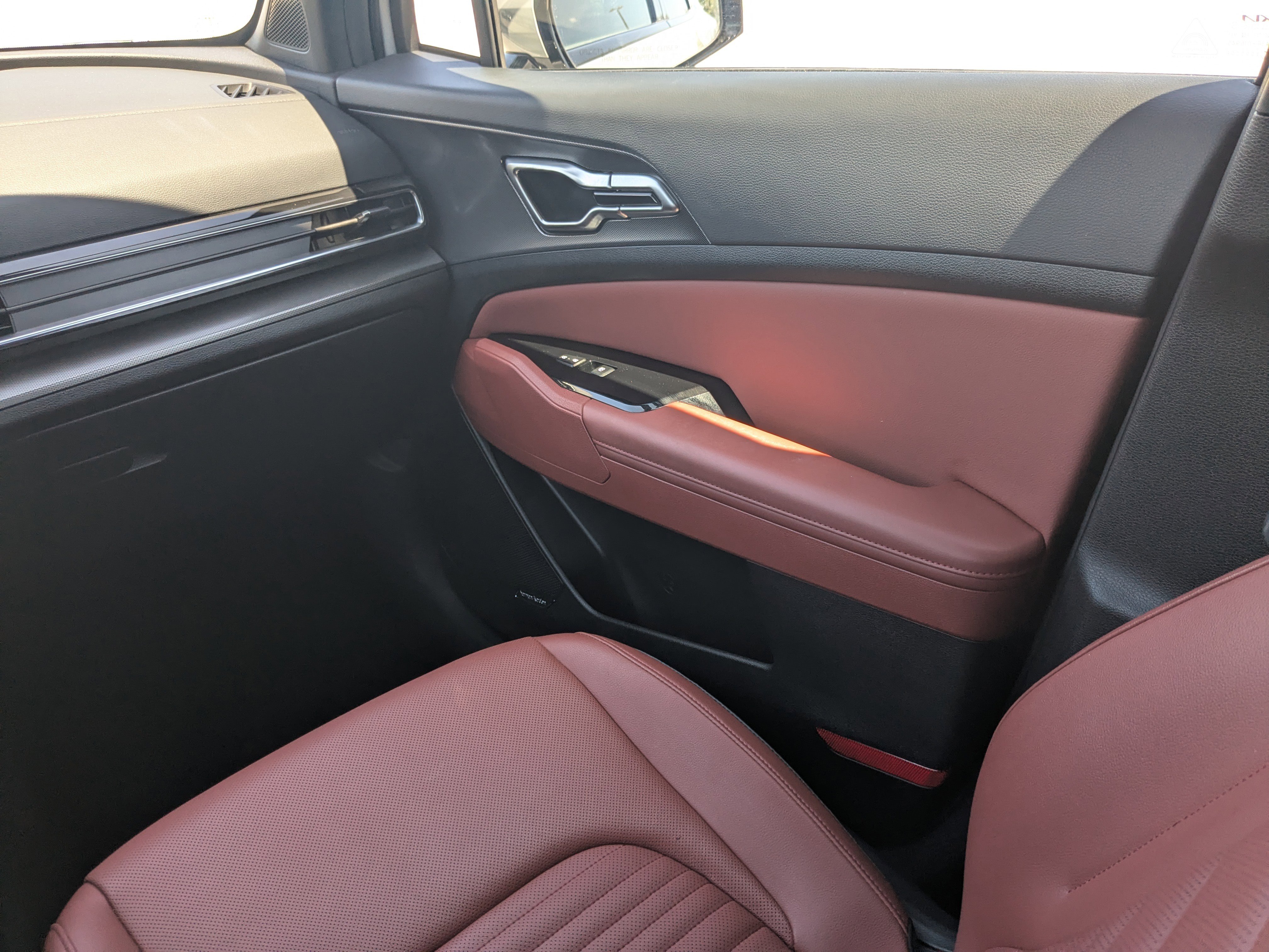Certified 2024 Kia Sportage SX FWD image 21