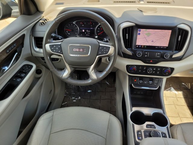 Used 2020 GMC Terrain Denali w/ Denali Premium Package FWD image 22
