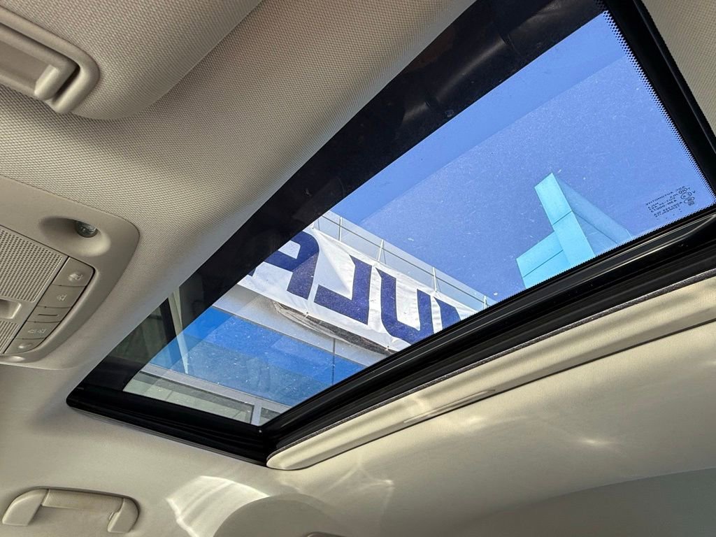 Used 2020 Nissan Armada SL w/ Premium Package image 20