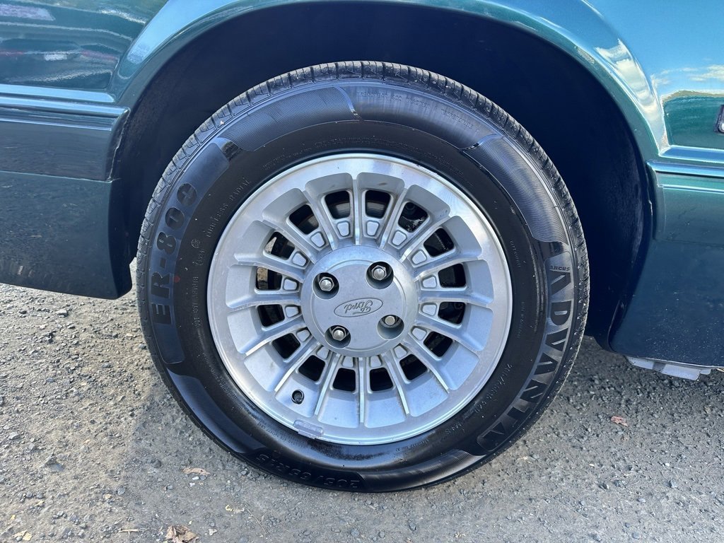 Used 1990 Ford Mustang LX image 9