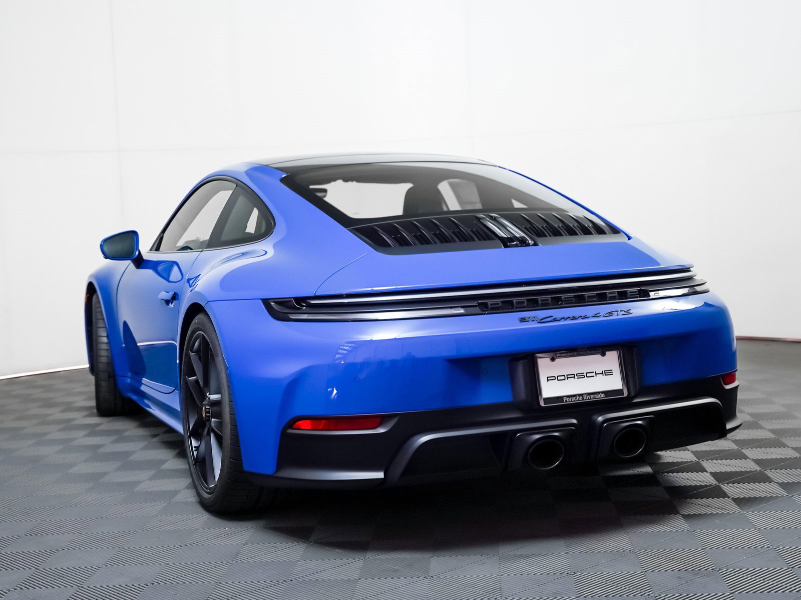 New 2026 Porsche 911 Carrera 4 GTS image 3