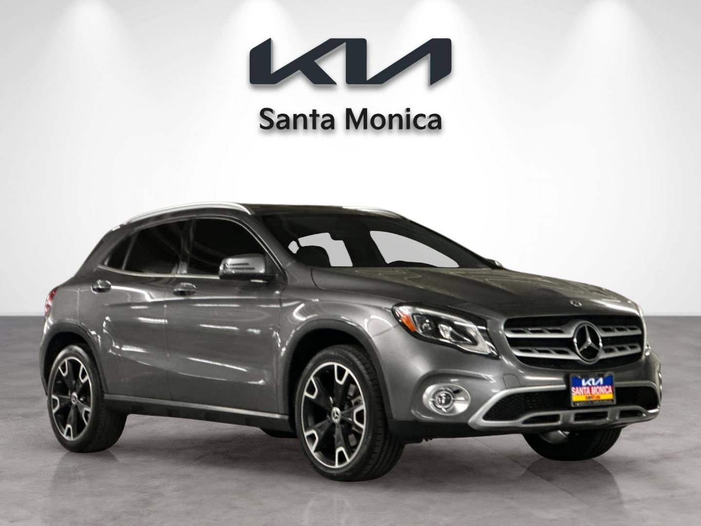 Used 2019 Mercedes-Benz GLA 250 4MATIC w/ Premium Package image 8