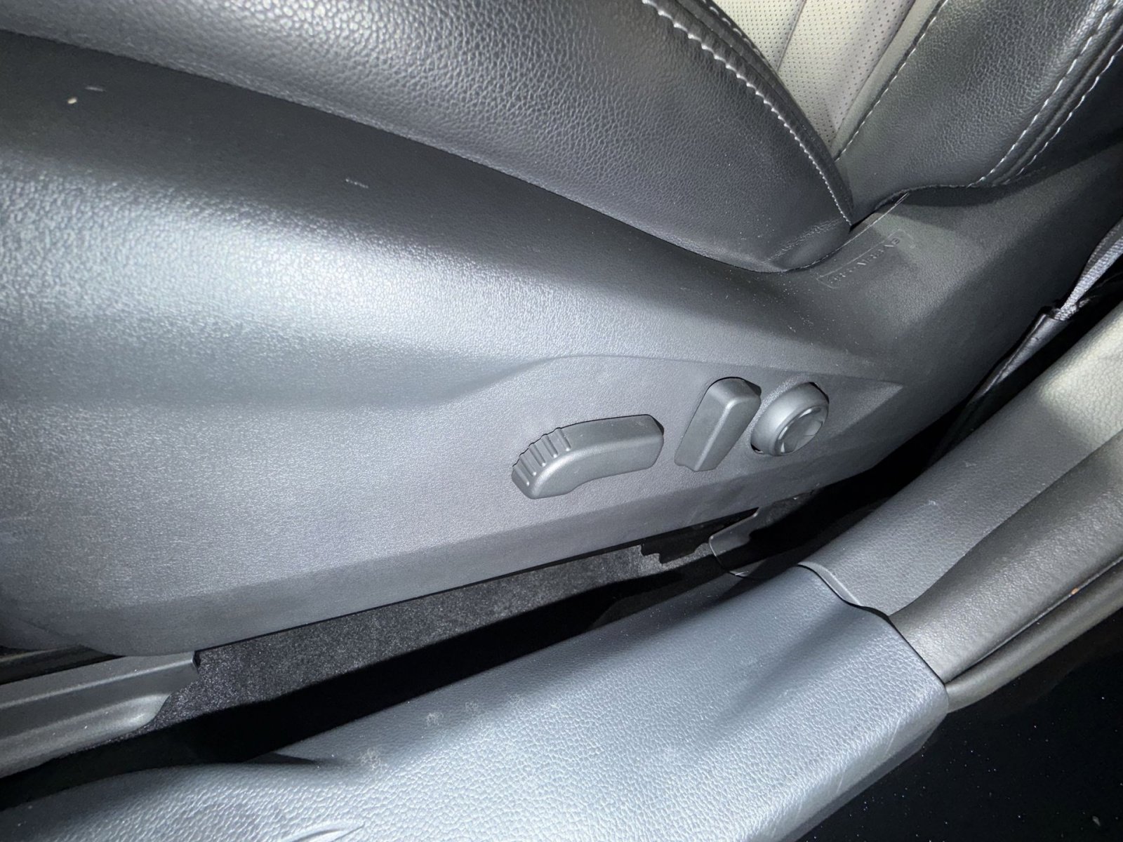 Used 2024 Subaru Legacy Limited image 14