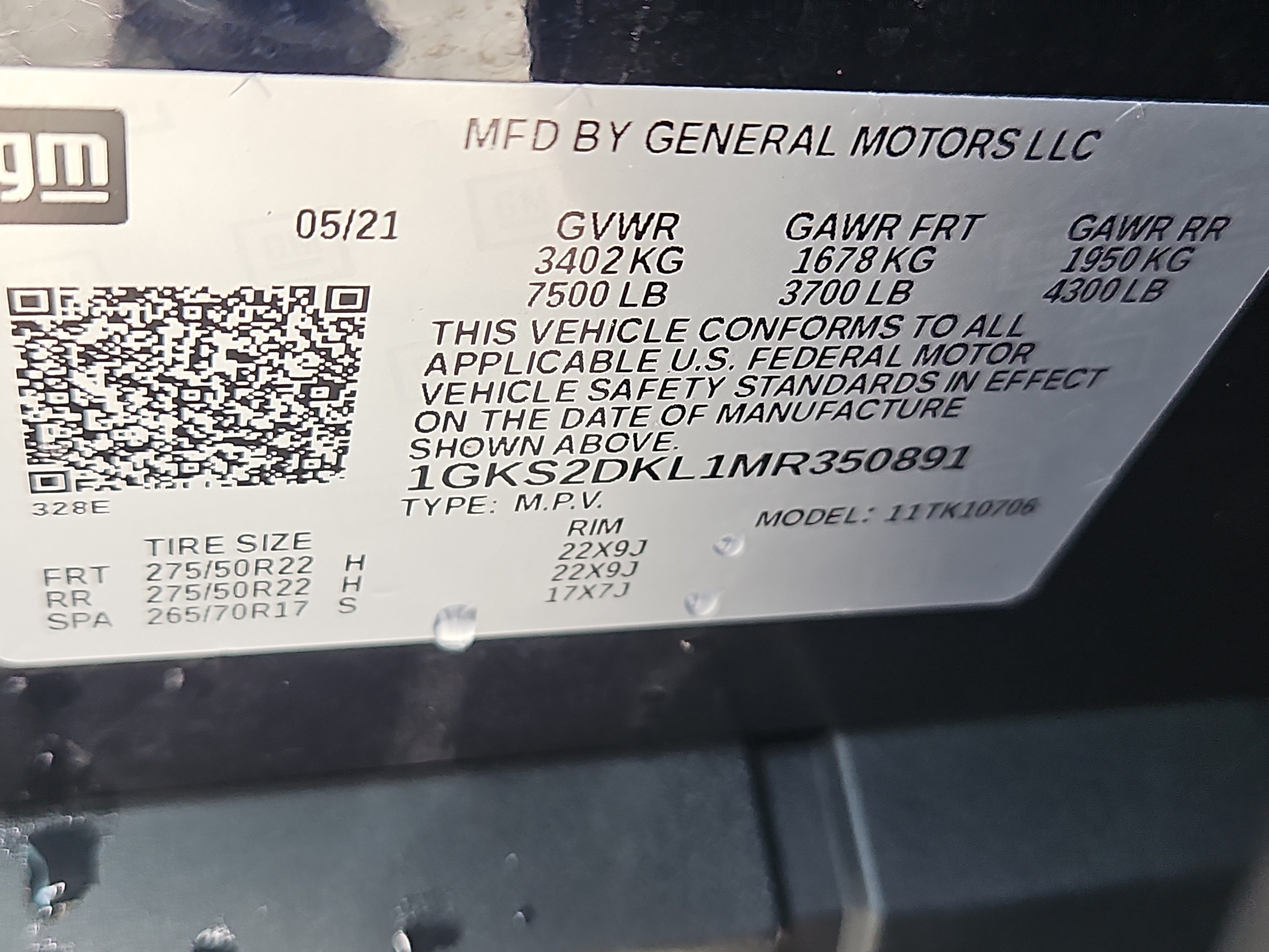 Used 2021 GMC Yukon Denali w/ Denali Ultimate Package AWD/4WD image 7