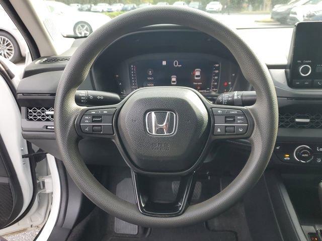 Used 2023 Honda Accord EX image 25