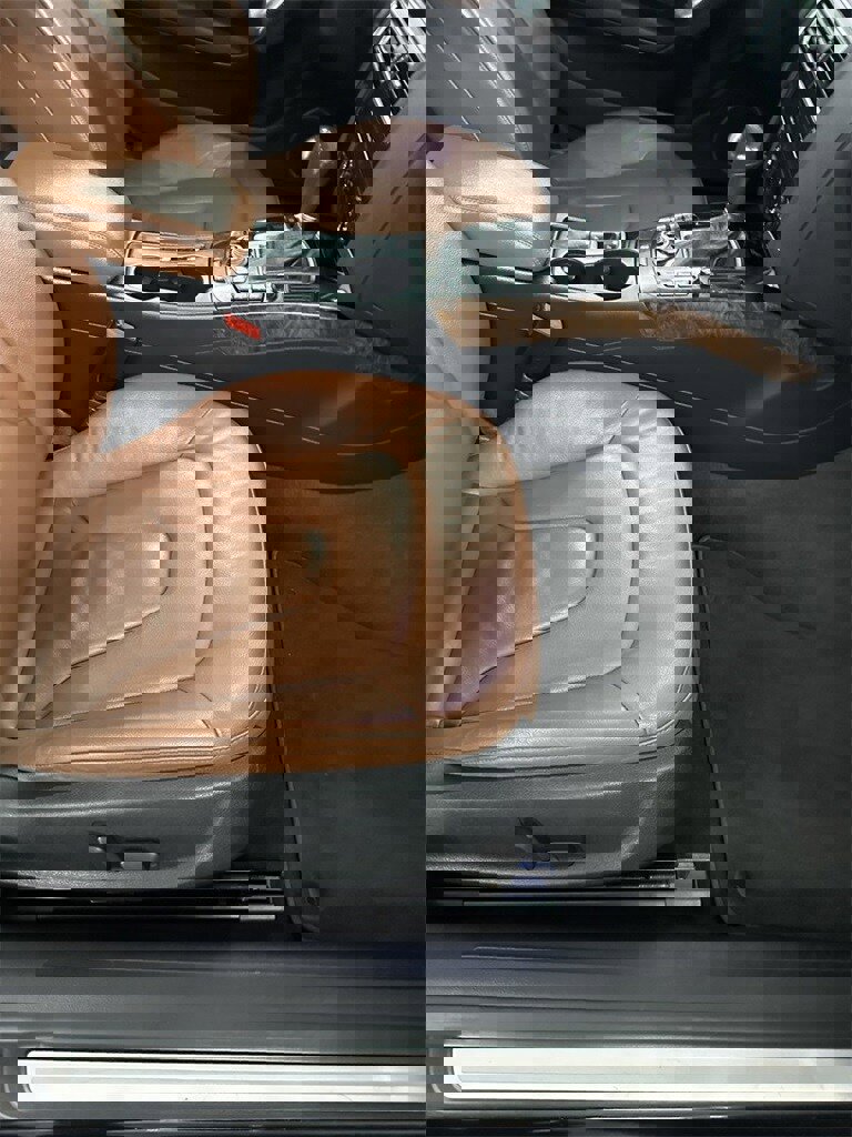 Used 2011 Audi A5 2.0T Premium Plus image 35