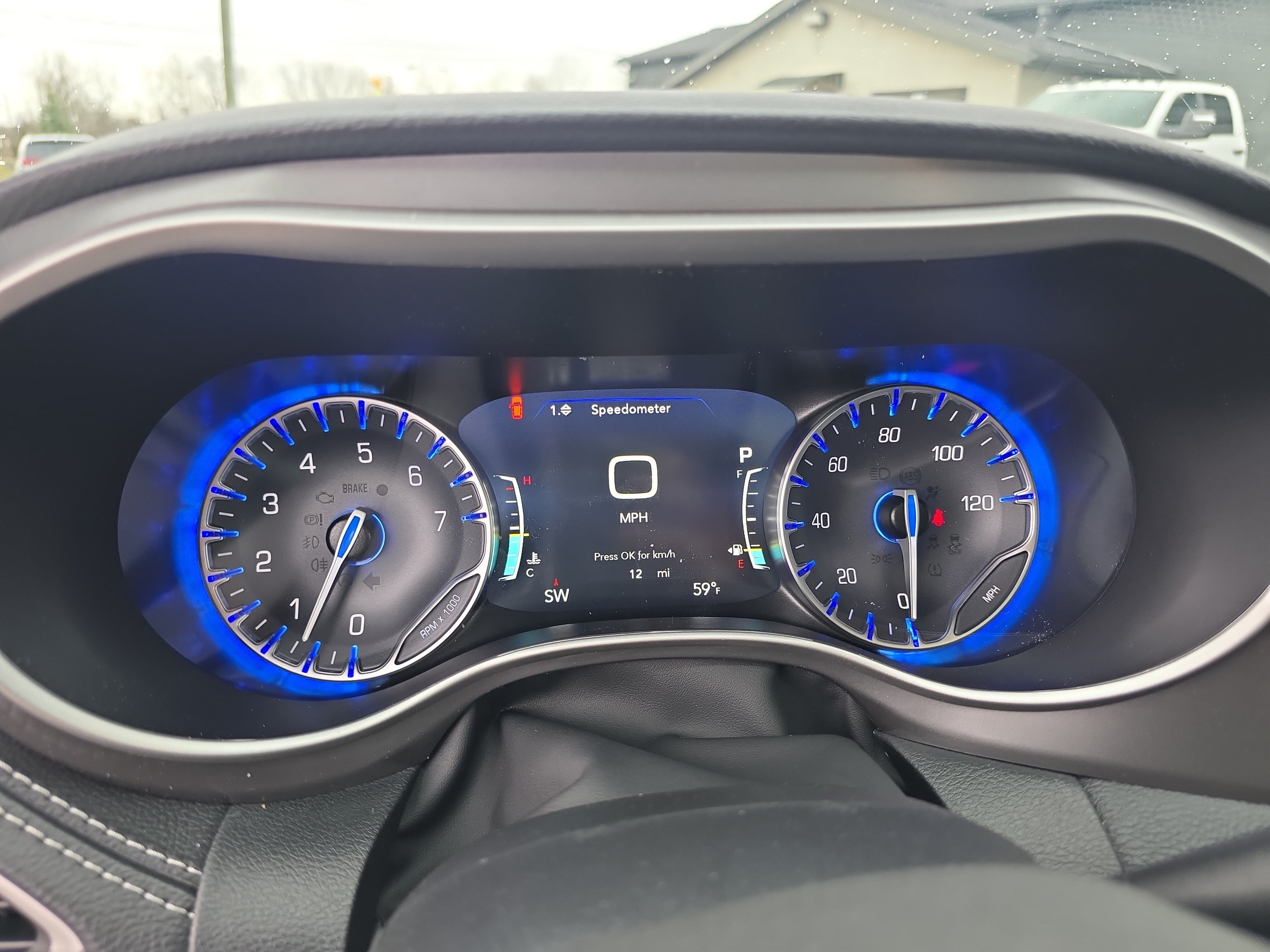New 2026 Chrysler Pacifica Select AWD/4WD image 11