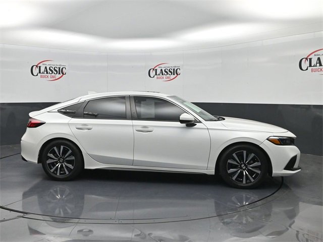 Used 2024 Honda Civic EX-L image 6