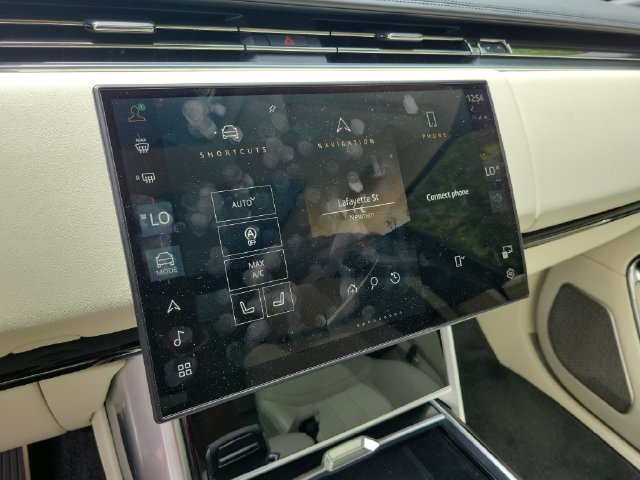 Used 2024 Land Rover Range Rover Long Wheelbase Autobiography AWD/4WD image 33