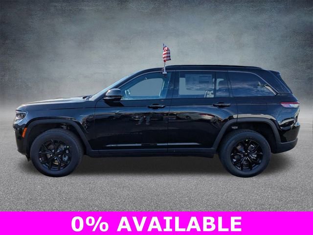 New 2026 Jeep Grand Cherokee Altitude image 7