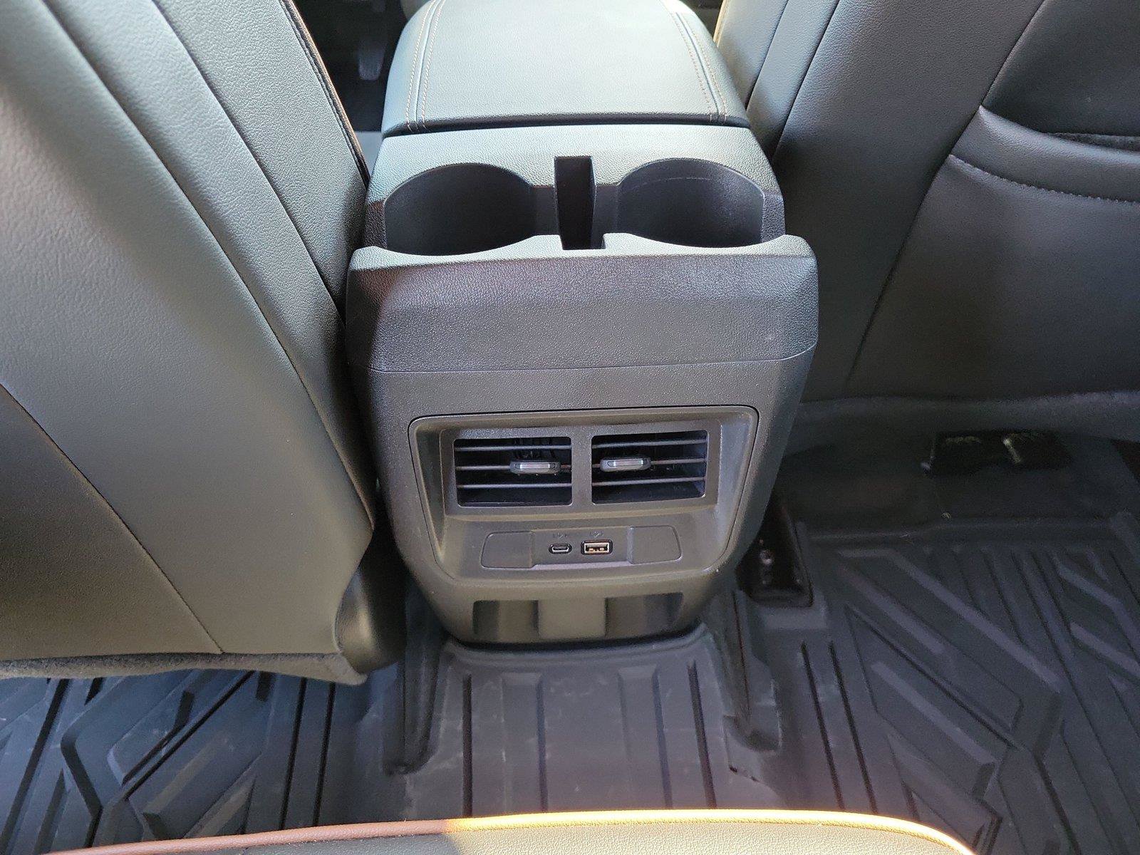 Used 2023 GMC Canyon AT4 AWD/4WD image 10