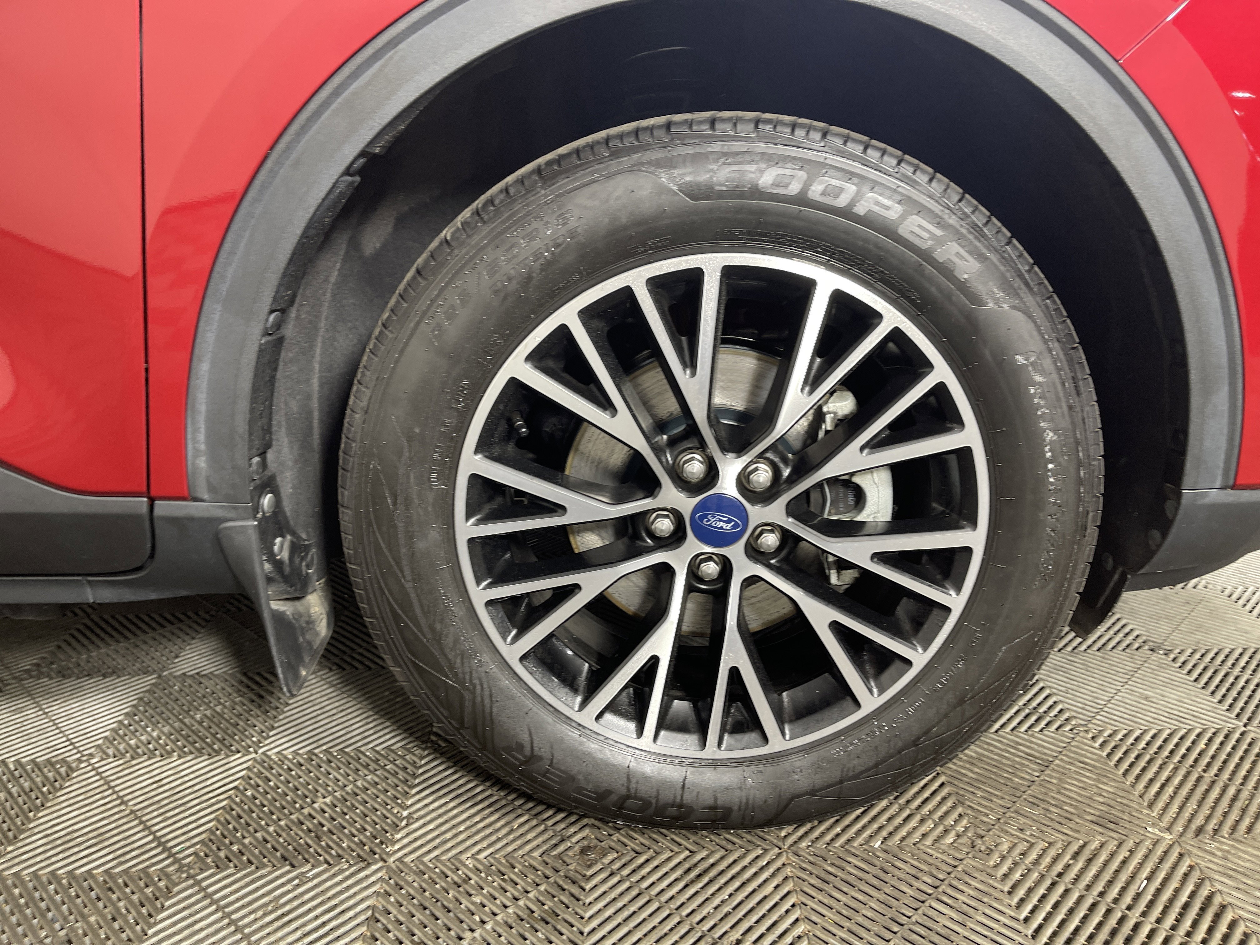 Used 2022 Ford Escape SE image 7