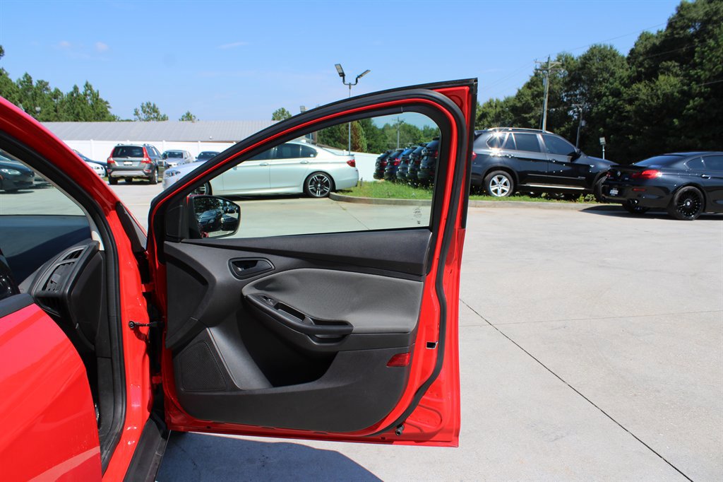 Used 2012 Ford Focus SE image 21