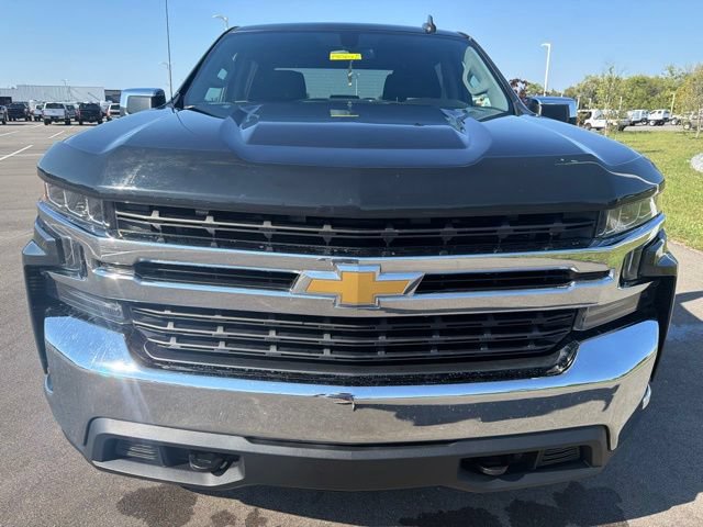 Used 2020 Chevrolet Silverado 1500 LT AWD/4WD image 3