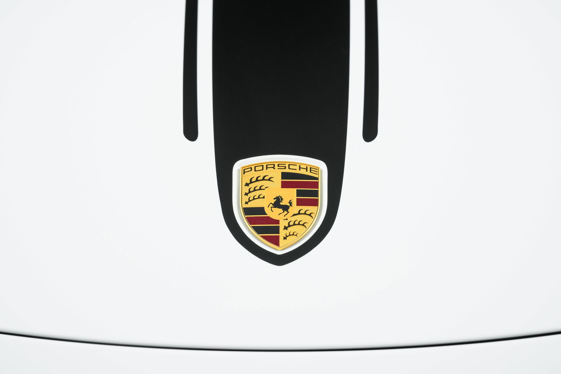 Used 2025 Porsche 718 Cayman RWD image 44