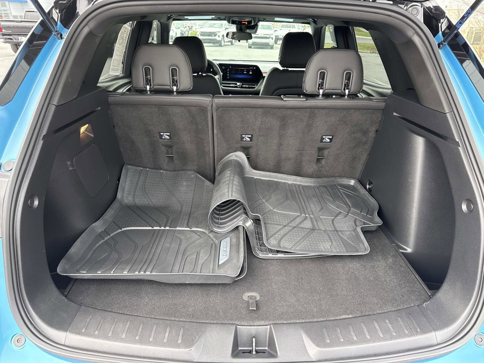 Used 2025 Chevrolet TrailBlazer RS w/ Driver Confidence Package image 21