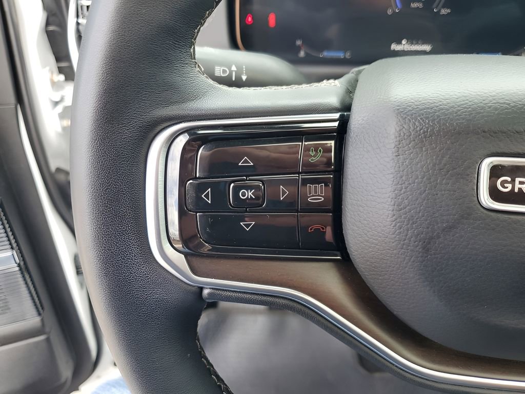 Used 2023 Jeep Grand Wagoneer 4WD image 36