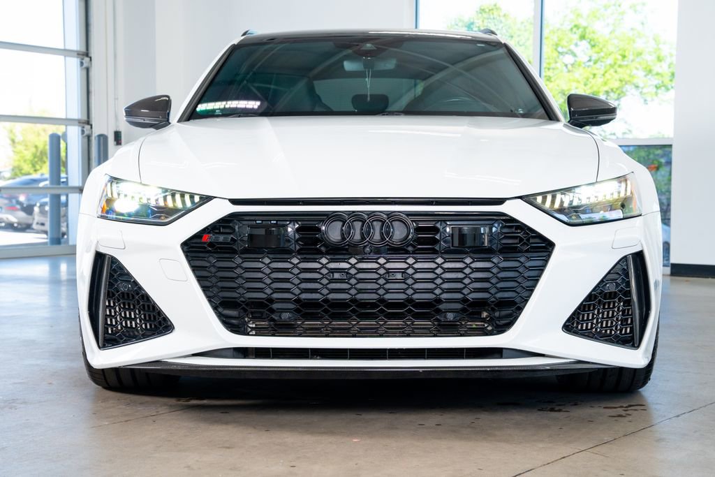 Used 2021 Audi RS 6 w/ Carbon Optic Package image 3