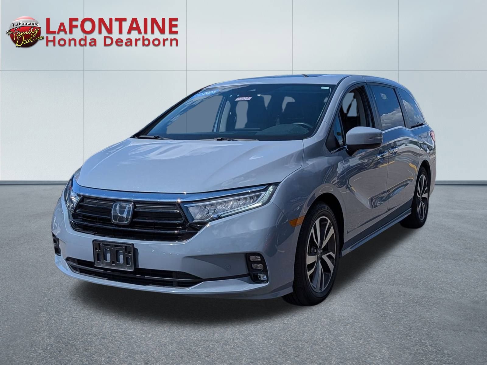 Certified 2023 Honda Odyssey Touring image 1