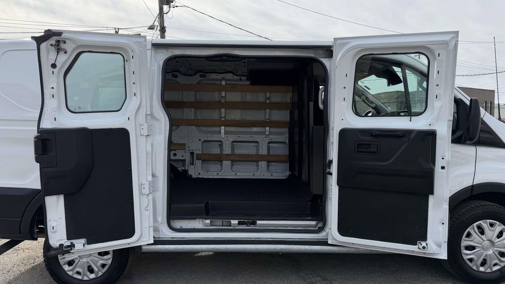 Used 2022 Ford Transit 250 Low Roof w/ Exterior Upgrade Package image 11