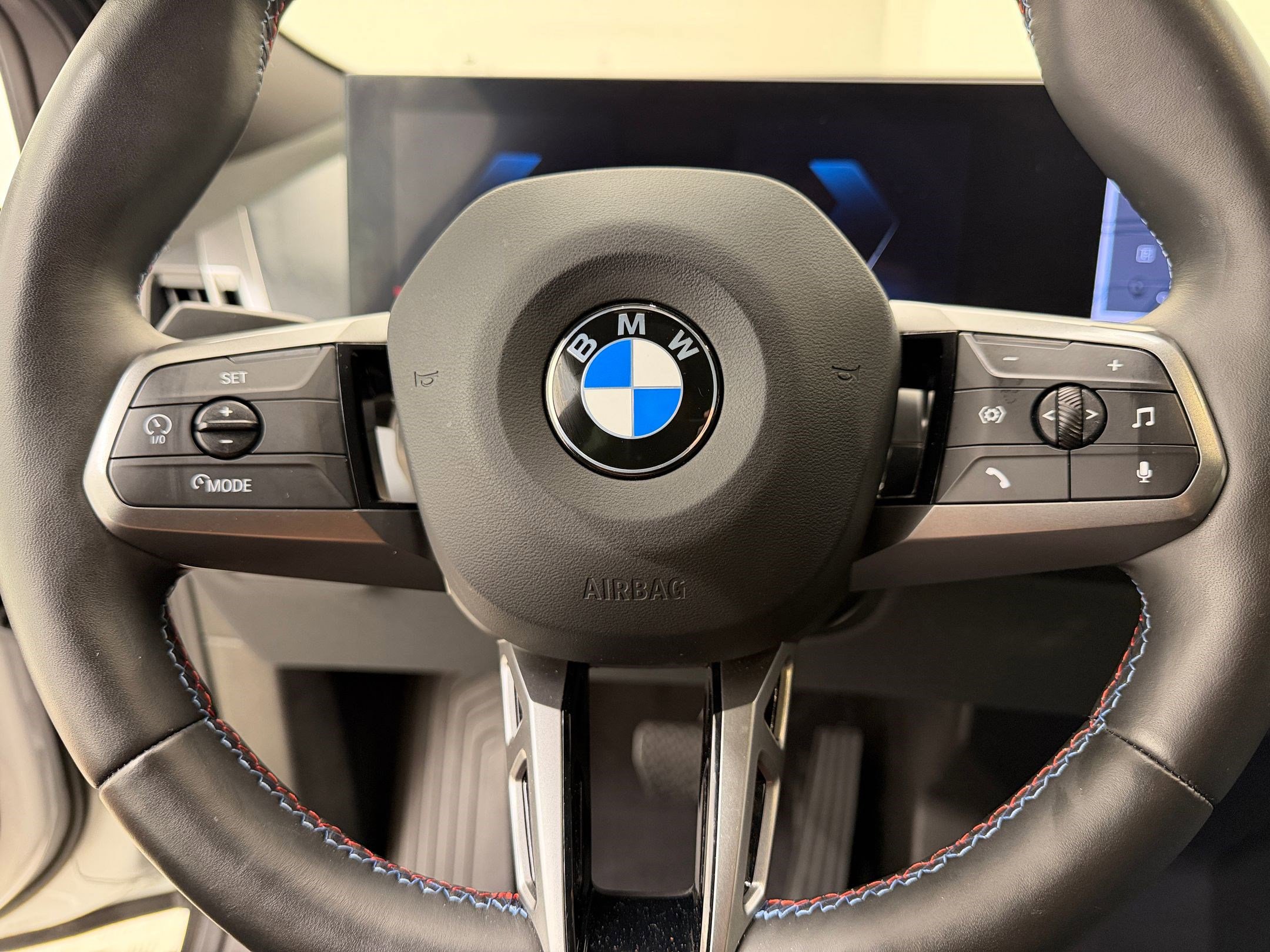 Certified 2025 BMW iX M60 AWD/4WD image 17