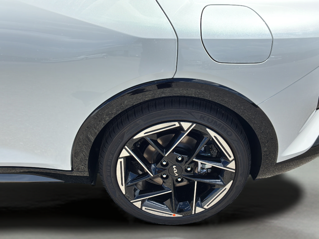 New 2026 Kia K4 GT-Line FWD image 40