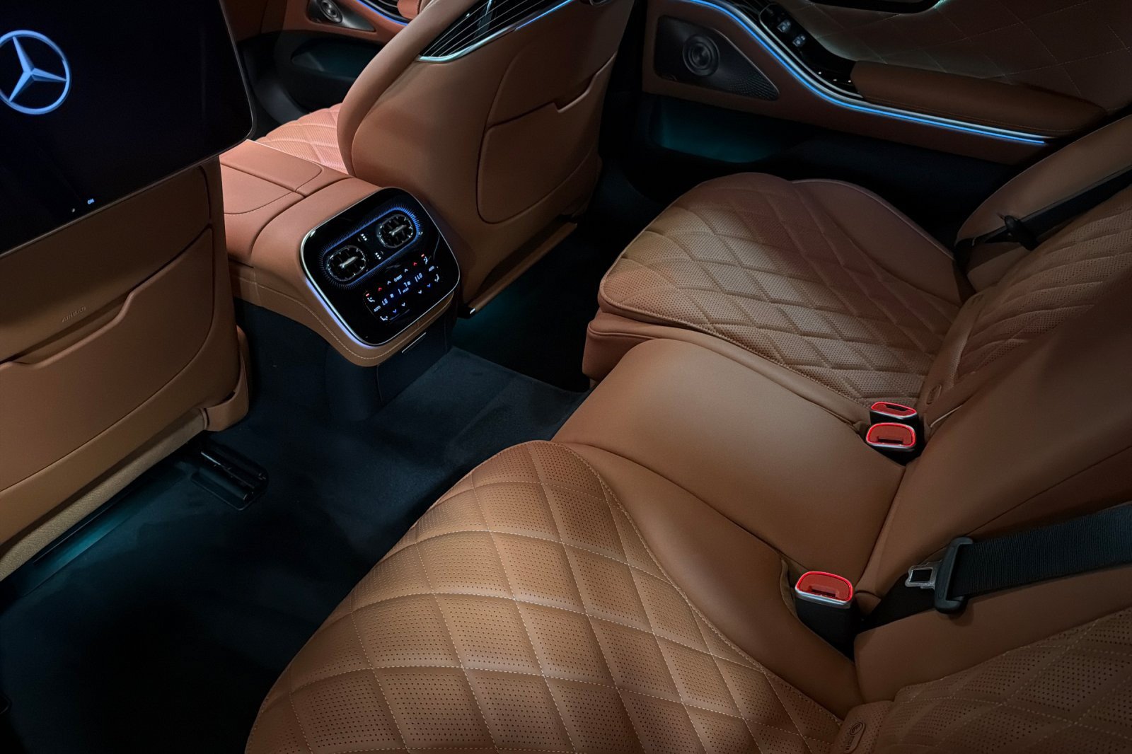 New 2027 Mercedes-Benz S 580 4MATIC Sedan image 11