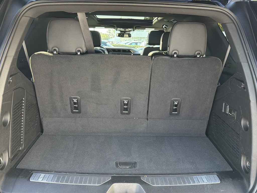 Used 2024 GMC Yukon Denali AWD/4WD image 28