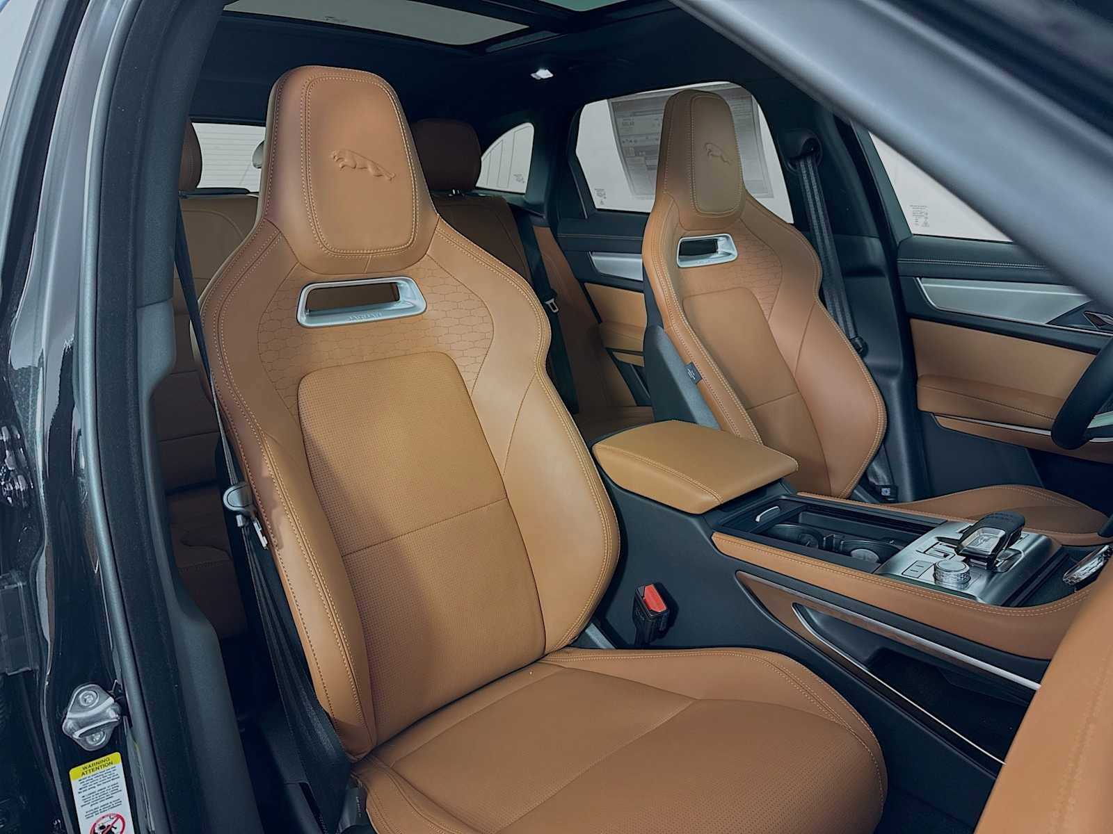 New 2026 Jaguar F-PACE R-Dynamic S AWD/4WD image 28