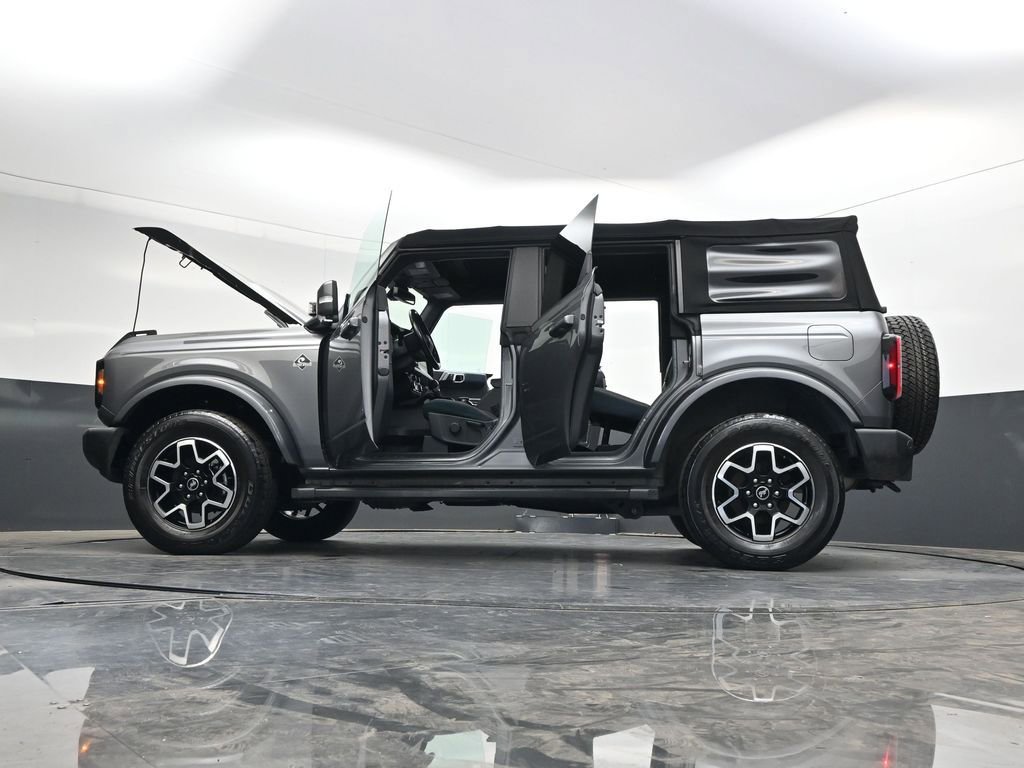 Used 2021 Ford Bronco Outer Banks image 38