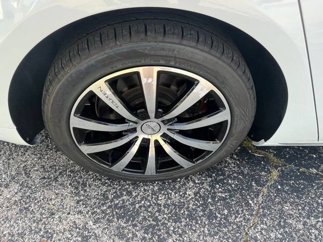 Used 2016 Audi A8 L 3.0T w/ Executive Package AWD/4WD image 25