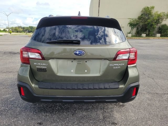 Used 2019 Subaru Outback 3.6R Touring AWD/4WD image 7