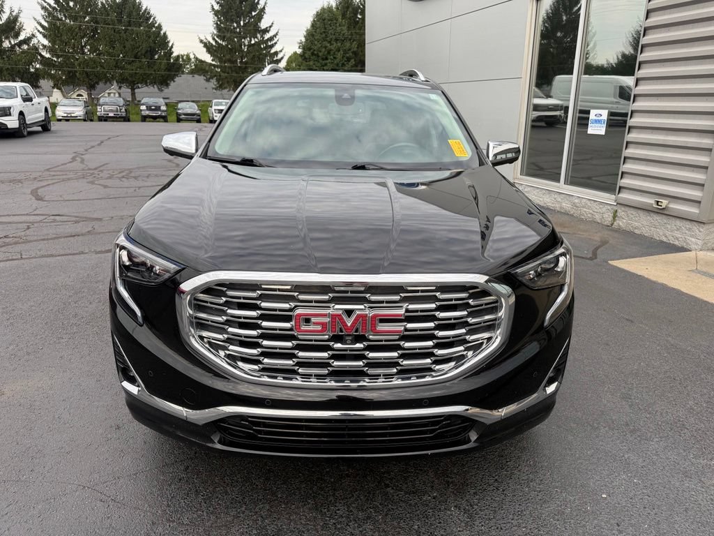 Used 2020 GMC Terrain Denali w/ Denali Premium Package AWD/4WD image 10