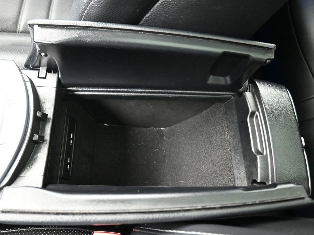 Used 2020 Mercedes-Benz GLC 43 AMG 4MATIC image 32