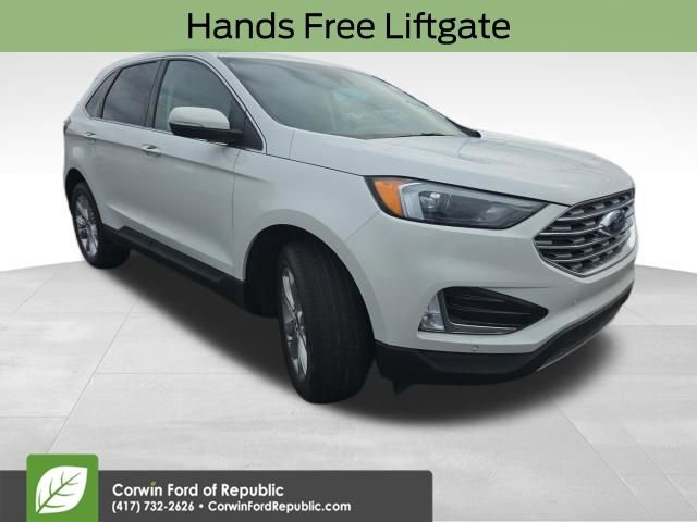 Used 2023 Ford Edge Titanium AWD/4WD image 4