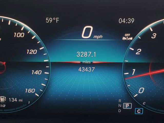 Used 2023 Mercedes-Benz GLB 250 4MATIC image 15