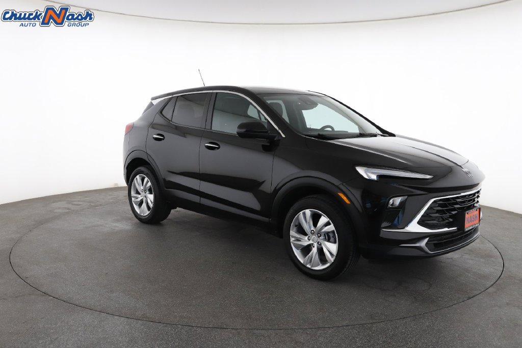 Used 2025 Buick Encore GX Preferred AWD/4WD image 2