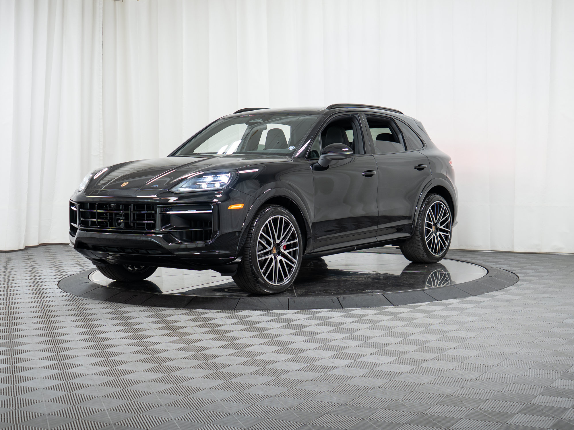 New 2026 Porsche Cayenne S AWD/4WD image 29