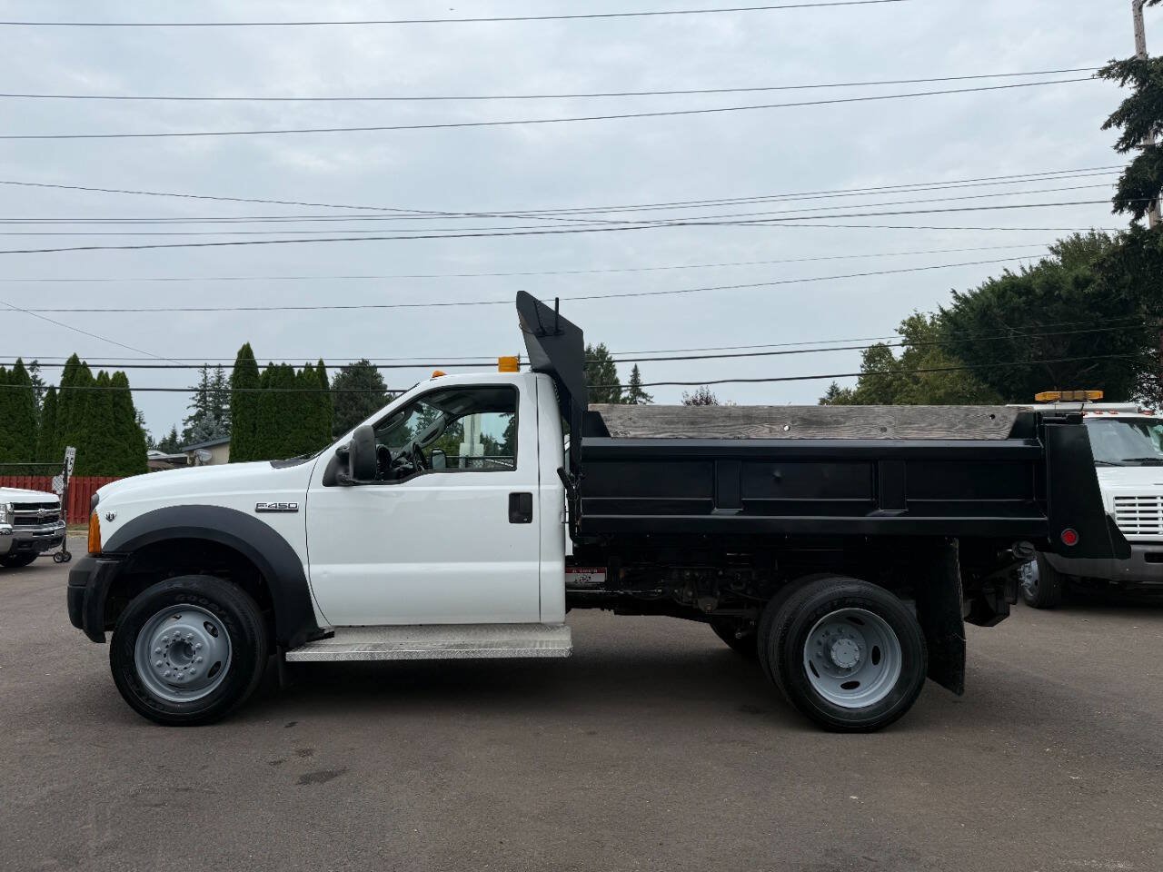 Used 2006 Ford F450 2WD Regular Cab Super Duty image 5