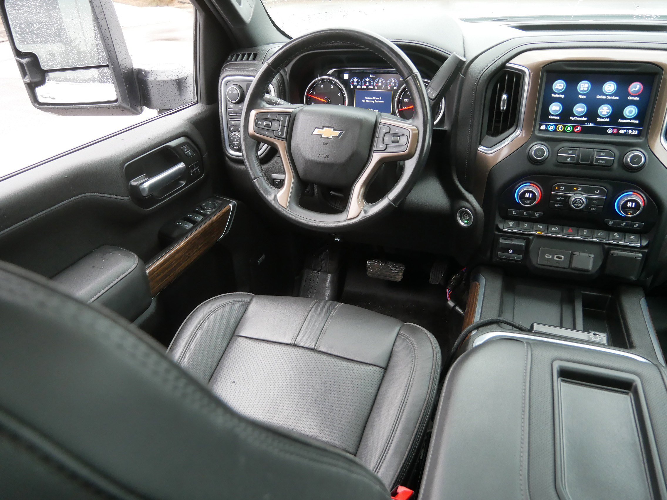 Used 2022 Chevrolet Silverado 3500 High Country w/ Z71 Off-Road Package image 9