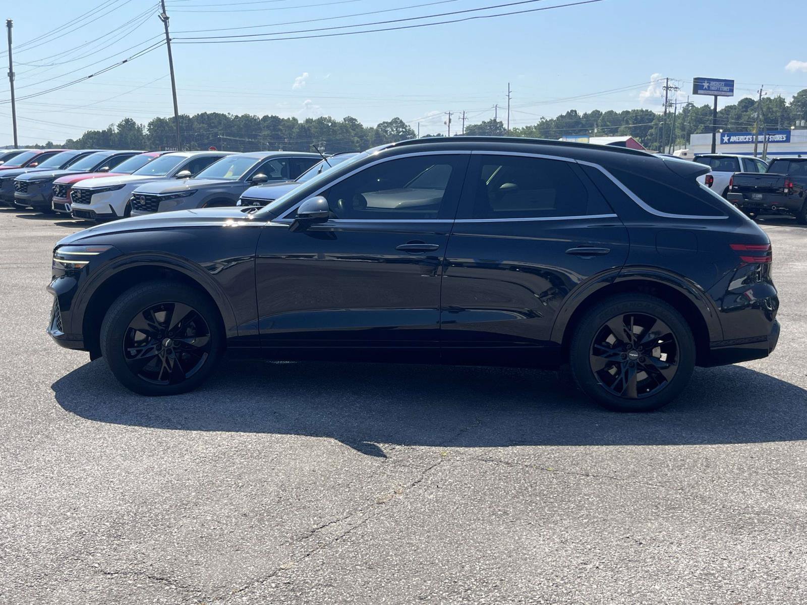 Used 2022 Genesis GV70 3.5T Sport AWD/4WD image 6