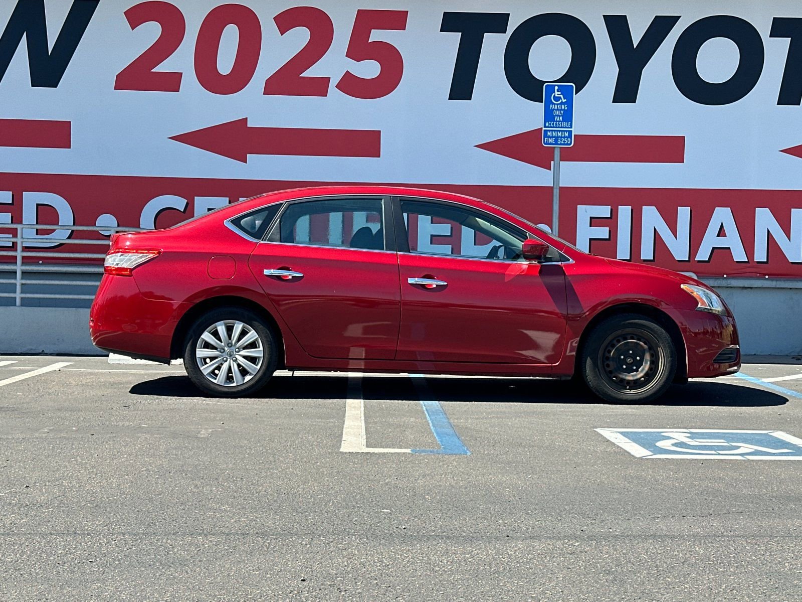 Used 2014 Nissan Sentra SV image 7